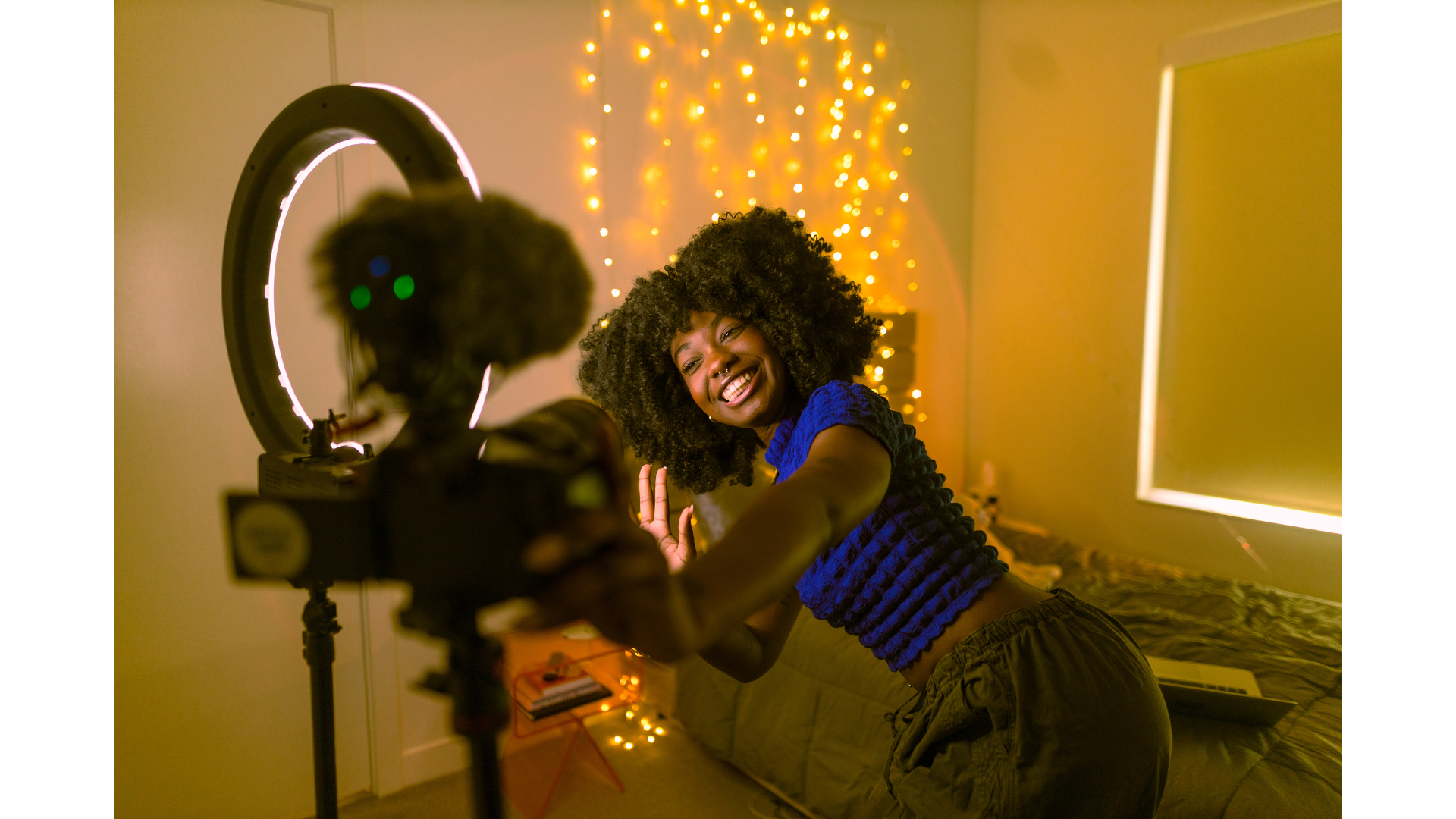 Podcasters vs. YouTubers: Who’s Really Winning in 2025?